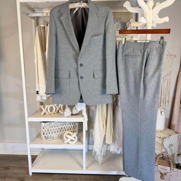 Levi's Men's Size 40R Gray Action Suit with STA-PREST #3414 - Picture 1 of 13